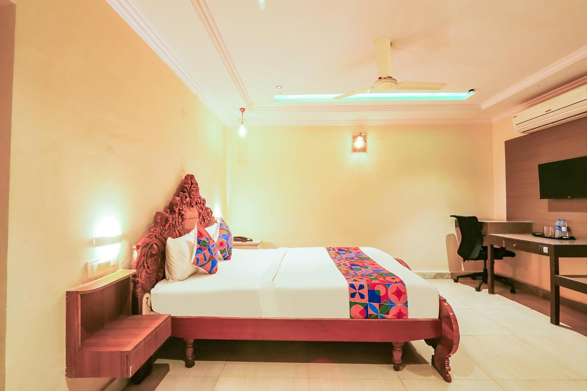 Hotel Fabhotel Maruthi Residency - Nr Metro Station Lakdikapul Hyderabad