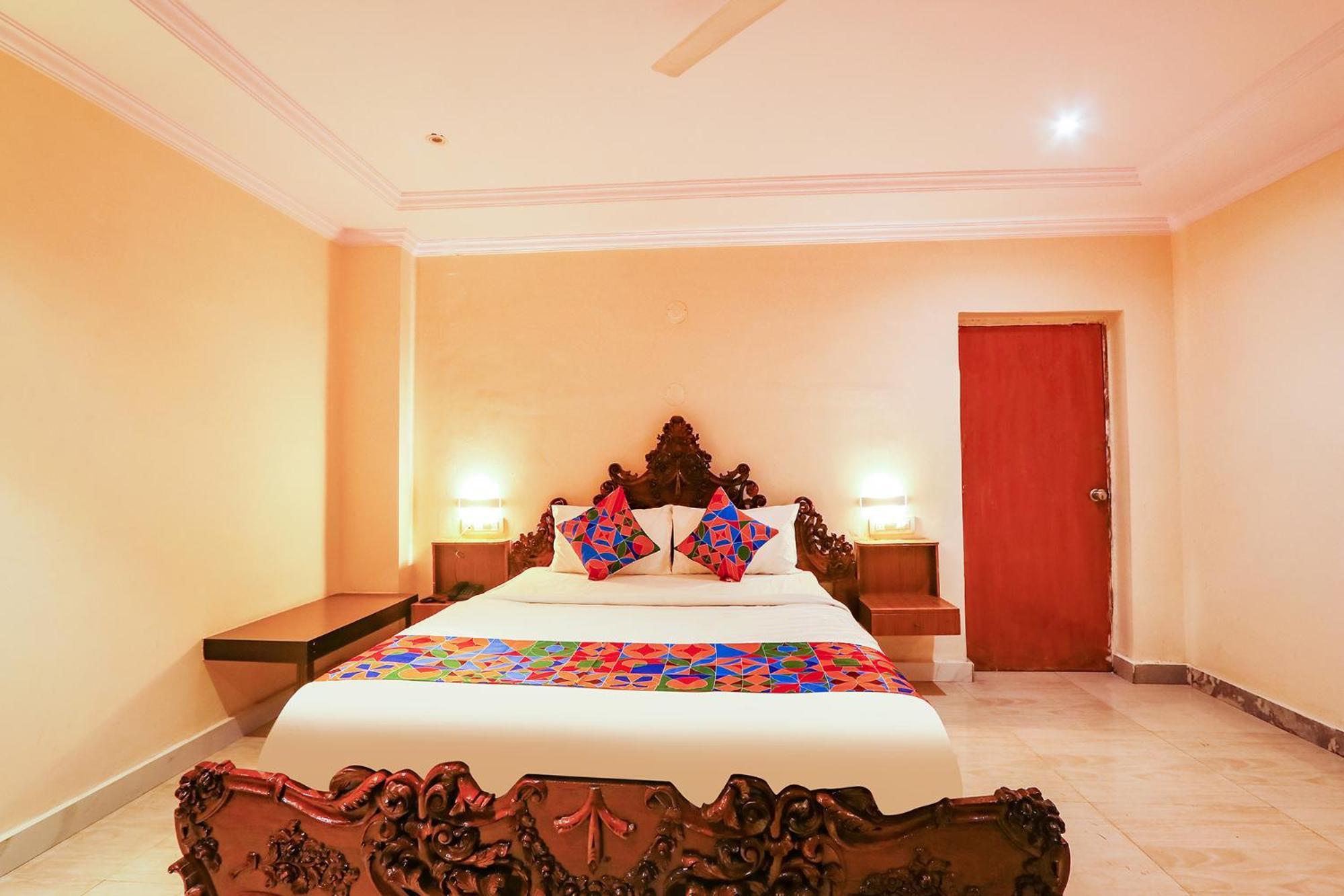Hotel Fabhotel Maruthi Residency - Nr Metro Station Lakdikapul